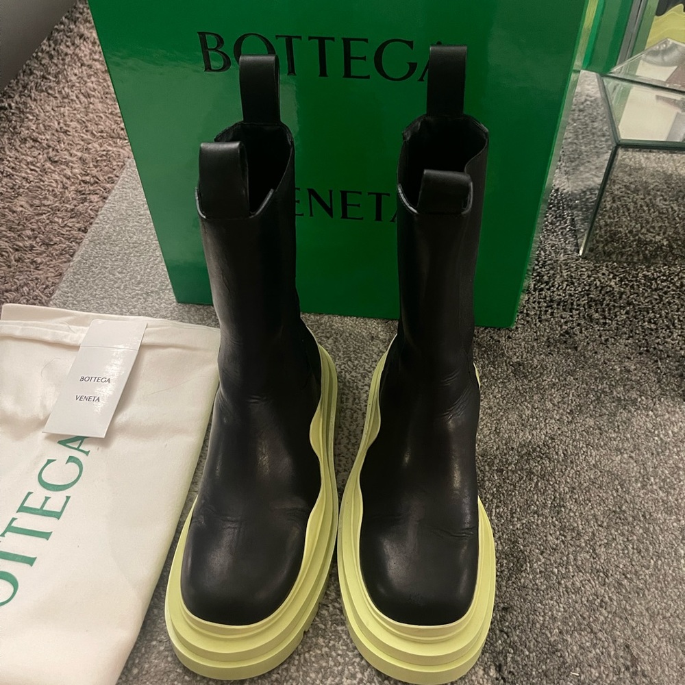 Bottega Boots